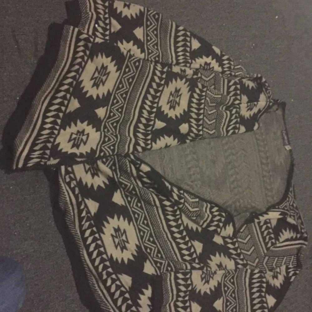 Sweater - Picture 2 of 2